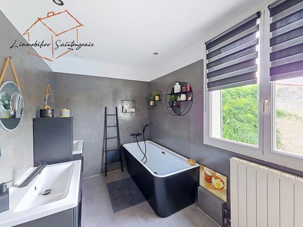 Authentique Charentaise, 184 m², 4 chambres,