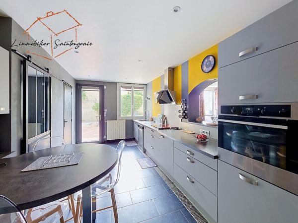 Authentique Charentaise, 184 m², 4 chambres,
