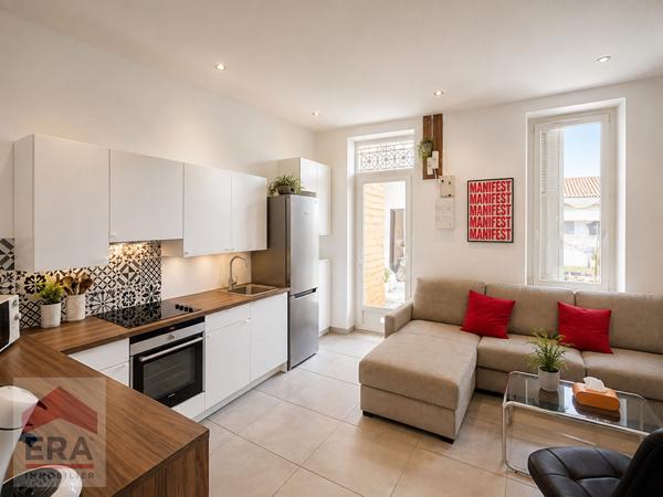 A VENDRE MARSEILLE 13014 BON SECOURS MAISON IMMEUBLE JARDIN STUDIO CAVE  LOCATAIRES INVESTISSEURS