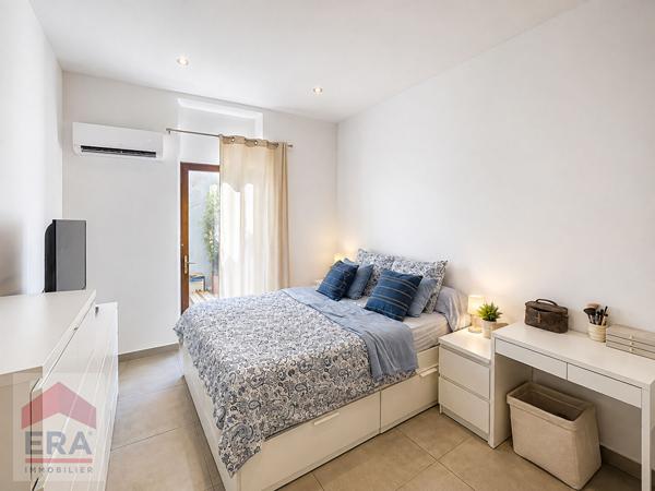A VENDRE MARSEILLE 13014 BON SECOURS MAISON IMMEUBLE JARDIN STUDIO CAVE  LOCATAIRES INVESTISSEURS