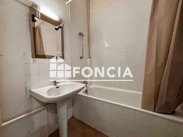 Location Studio 44.41 m² - 70 AVENUE FELIX FAURE Lyon 69003