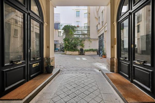 Vente Appartement de luxe Paris 8 6 Pièces 143 m²