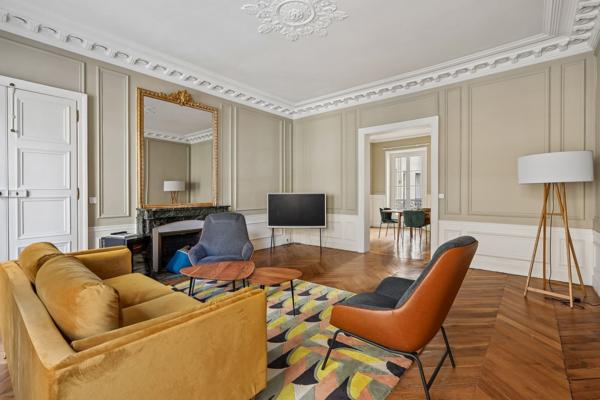 Vente Appartement de luxe Paris 8 6 Pièces 143 m²