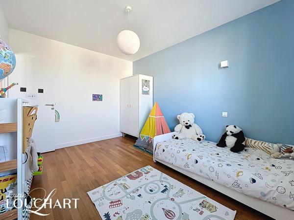 Magnifique Appartement très Lumineux de 92 m² à CACHAN – 9ème et dernier étage entièrement rénové !