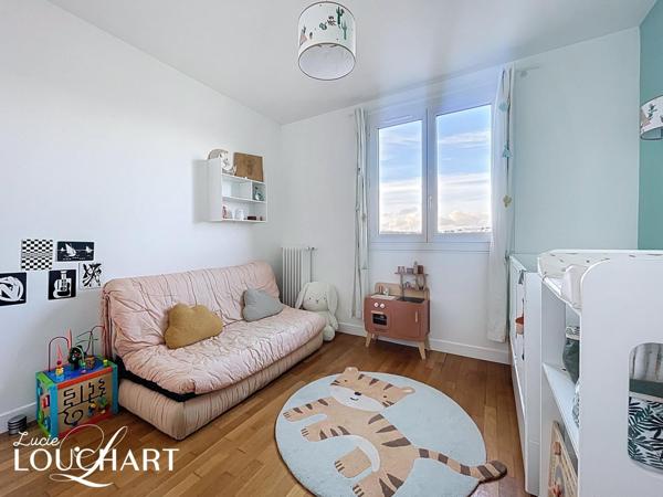 Magnifique Appartement très Lumineux de 92 m² à CACHAN – 9ème et dernier étage entièrement rénové !