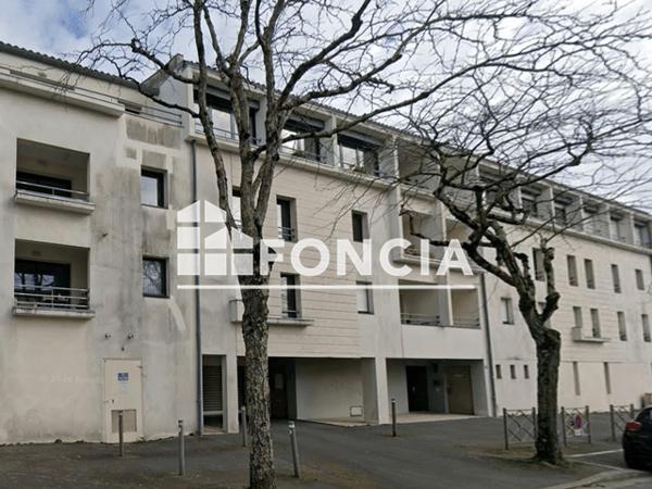 Location Appartement meublé 2 pièces 42.4 m² - Niort 79000