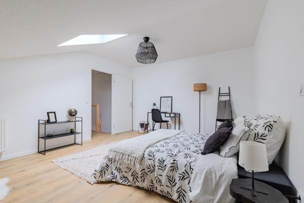 Appartement 5 pièce(s) 4 chambre(s) 93 m²