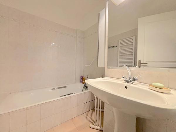 Appartement à vendre 4 pièces LE CANNET (06)