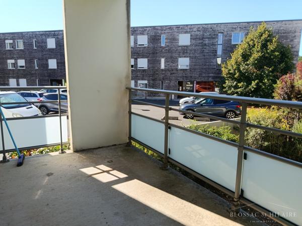 POITIERS EST - T3 ENTIEREMENT RENOVE AVEC PARKING