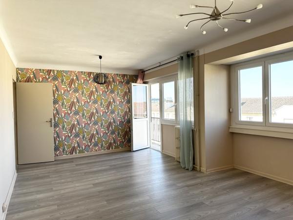 Location Appartement71,46 m² - 3 Pièces - VILLERS LES NANCY (54600)