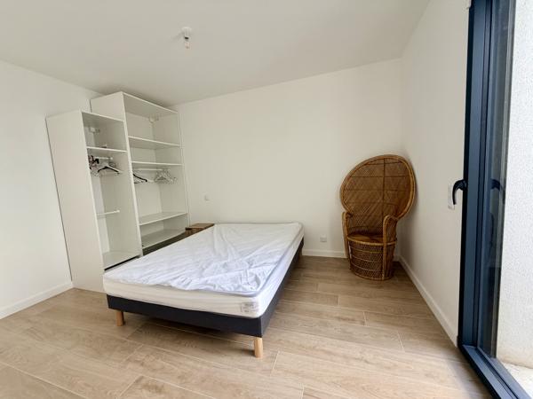 Maison contemporaine de plain pied normes PMR