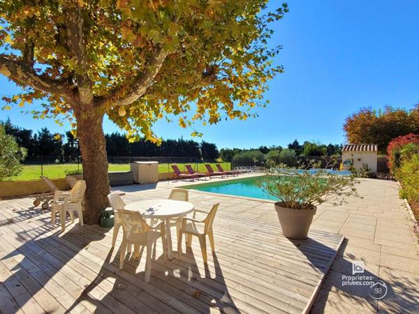 Mas provençal 4 chambres + gîte indépendant avec piscine - 9 pièce(s) 211 m2- Sarrians