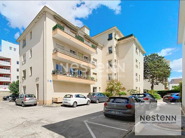 A vendre appartement 4 pièces avec terrasse, garage et place de parking à Montpellier