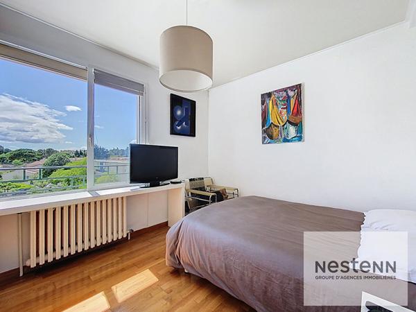 A vendre appartement 4 pièces avec terrasse, garage et place de parking à Montpellier