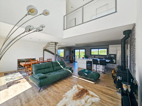 Maison à vendre 5 pièces avec garage SERRES CASTET (64)