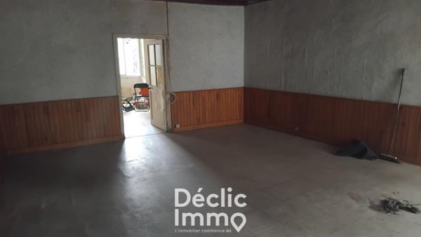 Vente maison Ruffec, 82m² 3 pièces 33 680€ avec garage