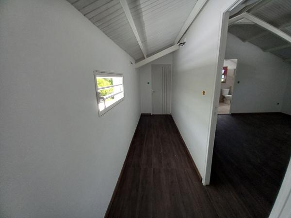 Location maison Sainte-Anne - 4 pièce(s) - 130 m² - 2 500 € / mois