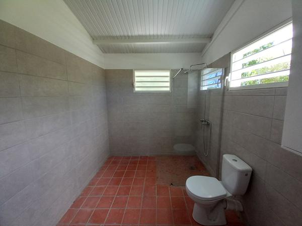 Location maison Sainte-Anne - 4 pièce(s) - 130 m² - 2 500 € / mois