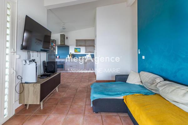Maison à PETIT-BOURG, 97170 - 7 pièces 155m²