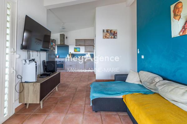Maison à PETIT-BOURG, 97170 - 7 pièces 155m²
