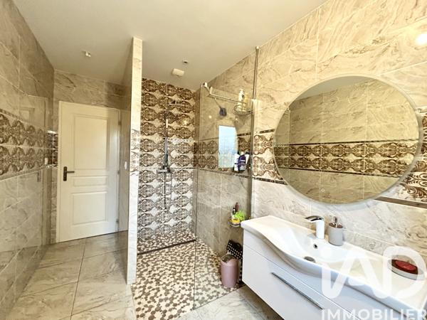 Maison à vendre 4 pièces 135 m² Terrasson-Lavilledieu