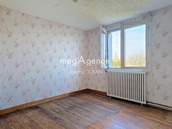 Maison à LA ROMAGNE, 49740 - 5 pièces 94m²