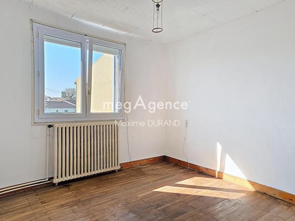 Maison à LA ROMAGNE, 49740 - 5 pièces 94m²