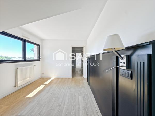 Maison d'architecte contemporaine 7 pièces avec sous-sol complet et piscine