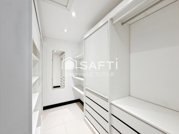 Maison d'architecte contemporaine 7 pièces avec sous-sol complet et piscine