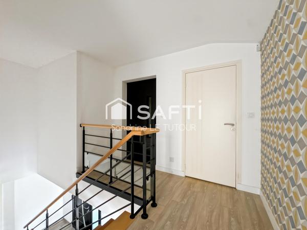 Maison d'architecte contemporaine 7 pièces avec sous-sol complet et piscine