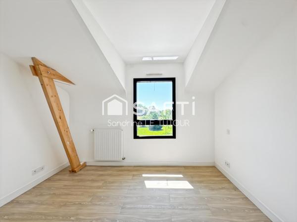 Maison d'architecte contemporaine 7 pièces avec sous-sol complet et piscine