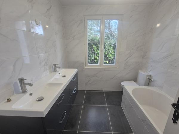 Maison 4 pièce(s) 3 chambre(s) 115 m²