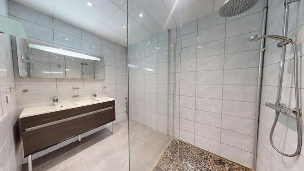 LOFT 72 m² avec entrée indépendante – Idéal habitation, profession libérale ou investissement – Mulhouse Dornach