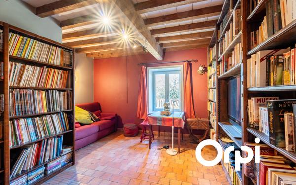 Maison à vendre    10 pièces • 289 m2 Lentilly