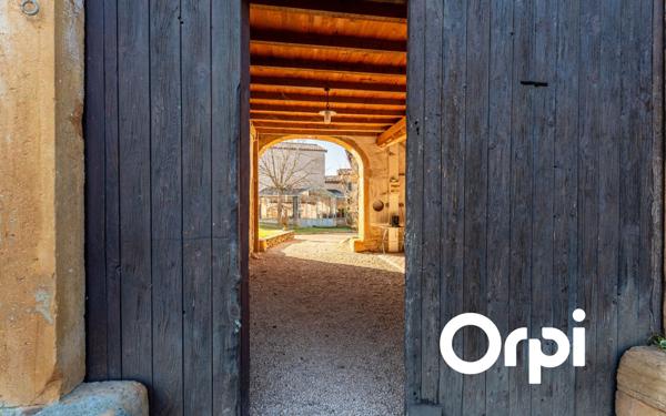 Maison à vendre    10 pièces • 289 m2 Lentilly