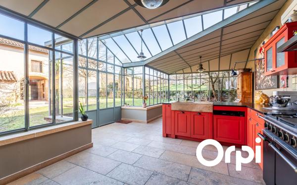 Maison à vendre    10 pièces • 289 m2 Lentilly