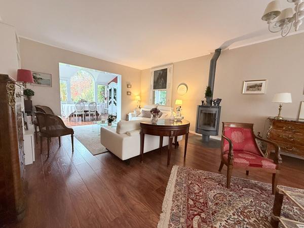 Magnifique maison de 4 chambres avec jardin sans vis à vis sur le secteur La Madeleine à Angers