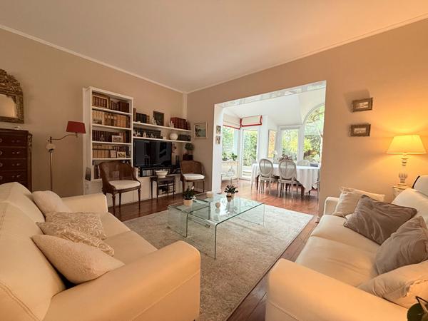 Magnifique maison de 4 chambres avec jardin sans vis à vis sur le secteur La Madeleine à Angers