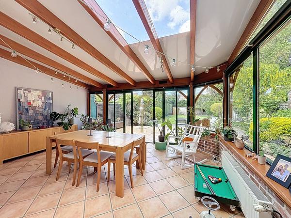 Belle maison rénovée 3 chambres avec grand jardin et véranda
