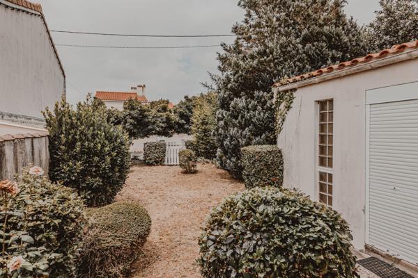 Maison
         7 pièces
        - 98 m² 299 000 € *