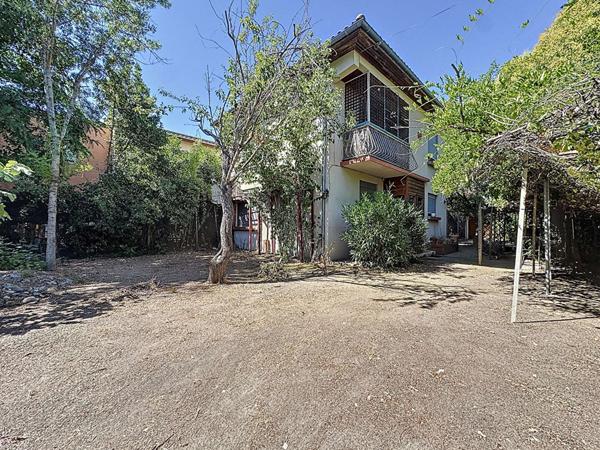 A VENDRE - Centre ville de Cugnaux - Maison 5 pièces - 100 m² - Garage double