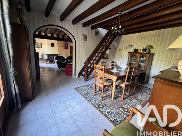 Maison à vendre 5 pièces 125 m² Beaufort-en-Anjou