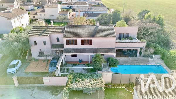 Immeuble à vendre 296,25 m² Rodilhan