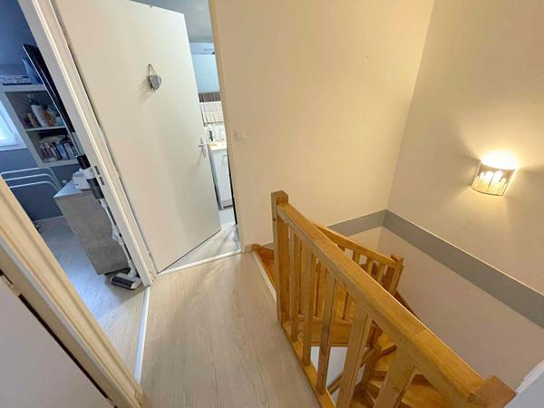 A VENDRE - CHAUMONT EN VEXIN CENTRE - maison 3 chbres - 200 m² terrain avec Garage