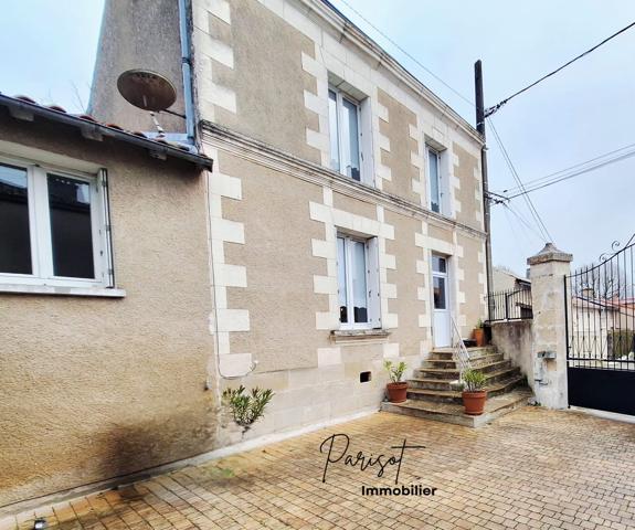 Maison rénovée avec charme – 3 chambres – La Bugellerie