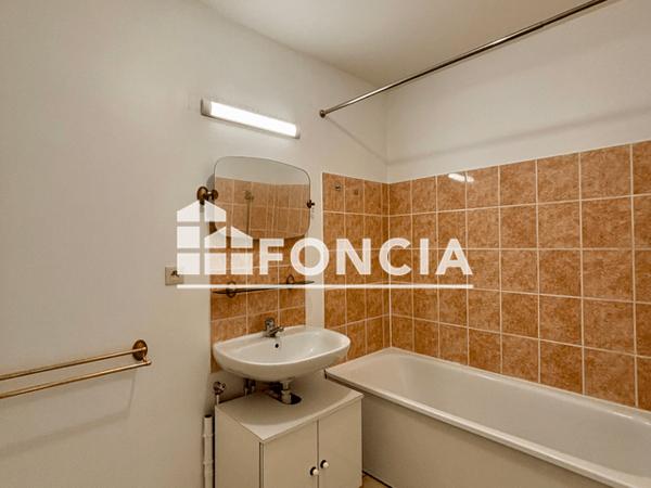 Location Appartement 3 pièces 66.33 m² - Nantes 44000