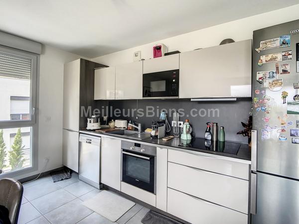 Appartement de 87m2 sécurisé.