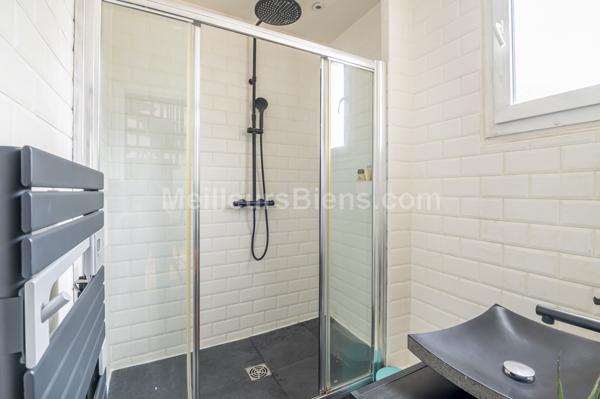 Duplex de charme, dernier étage, centre-ville.