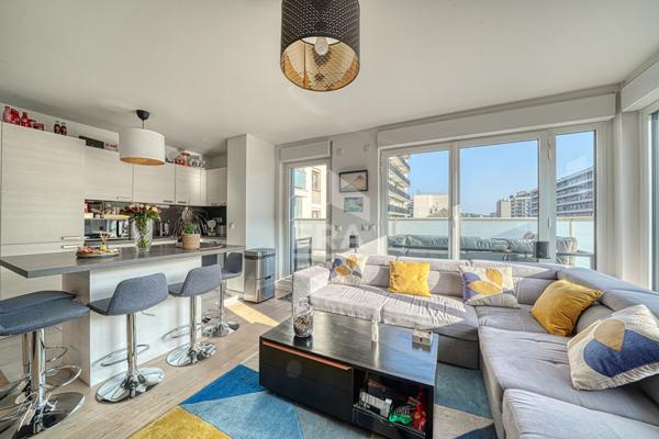 Appartement récent de 3 pièces avec terrasse et parking à Chaville