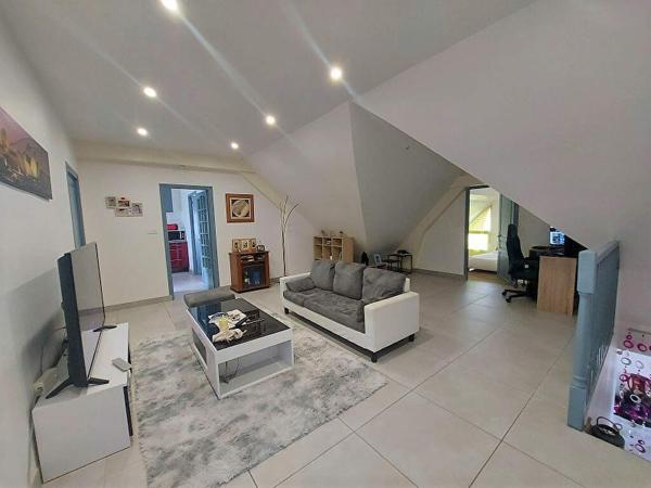 Maison 8 pièces 245 m2